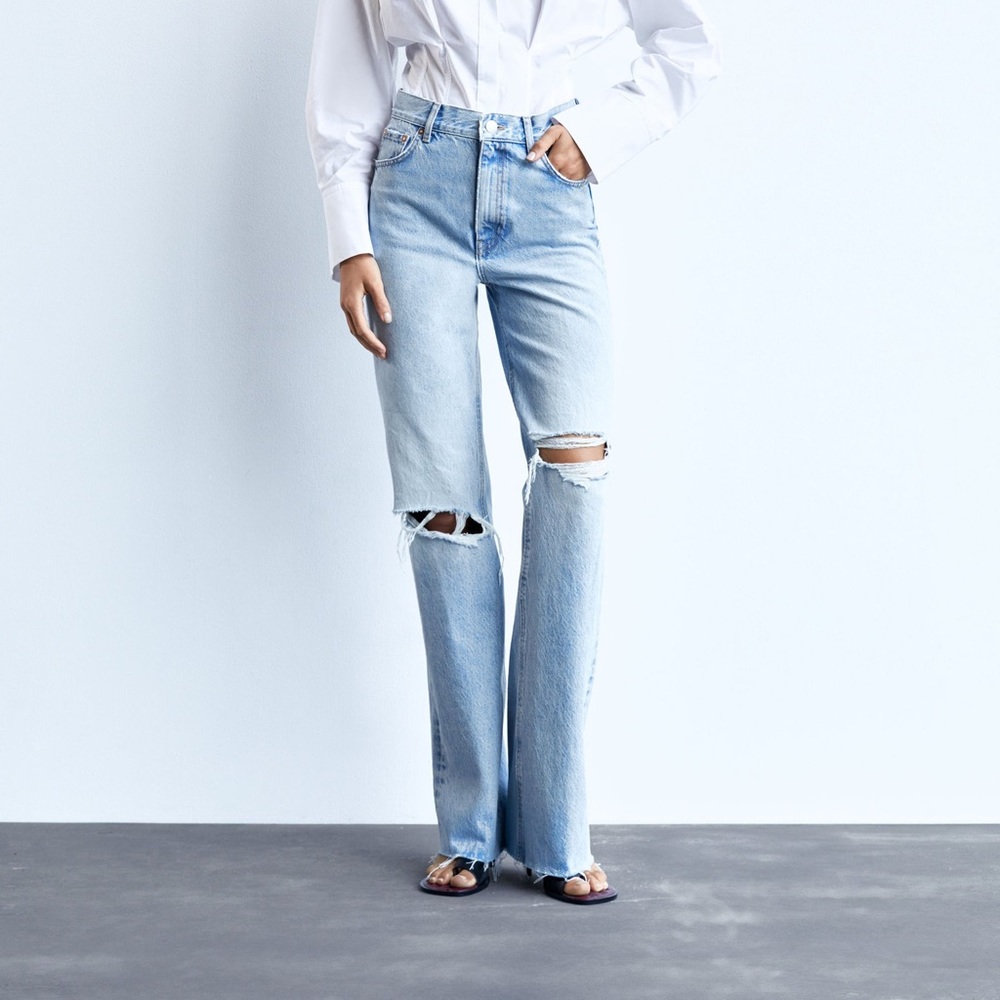 Zara wide leg light wash distressed jeans